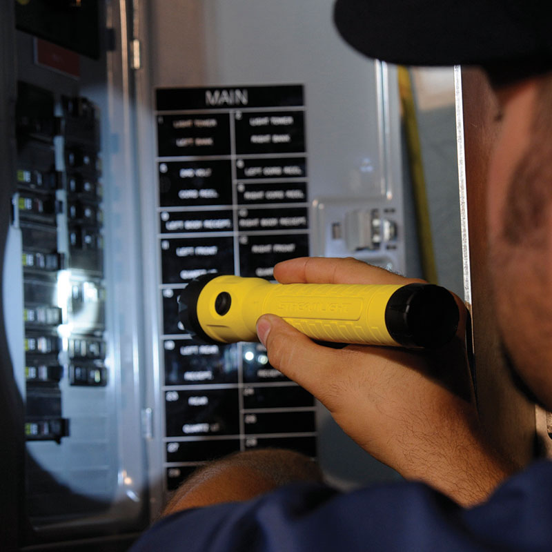 Polystinger-LED-HAZ-LO_Electrician